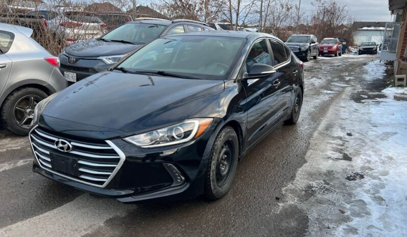 2017 Hyundai Elantra full