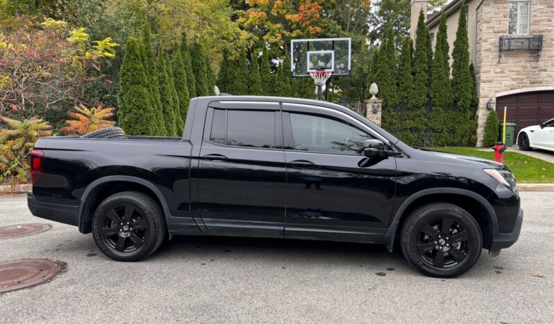 2017 Honda Ridgeline Black Edition full