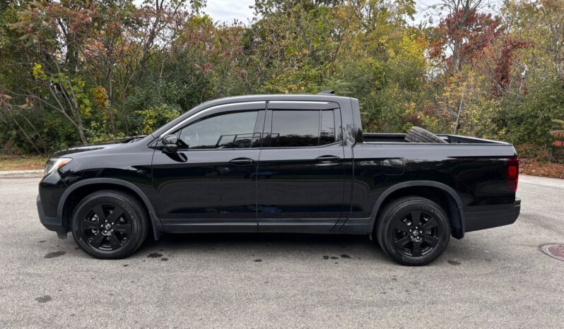 2017 Honda Ridgeline Black Edition full