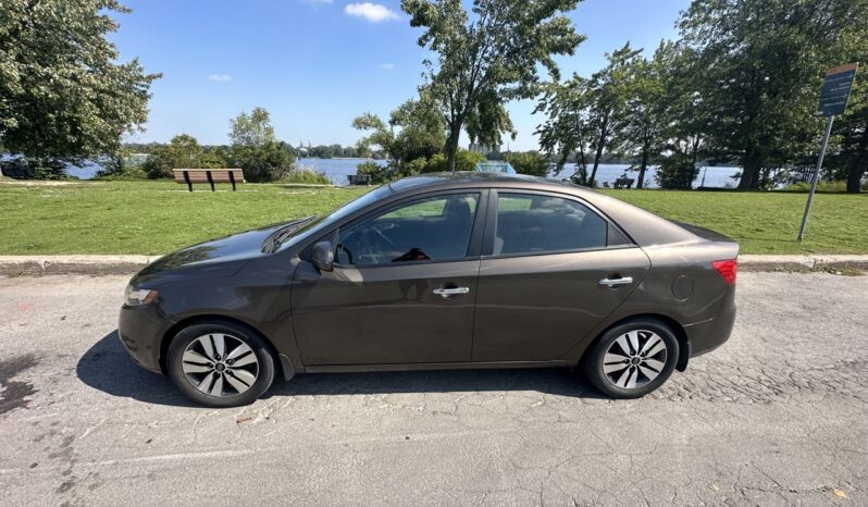 2013 Kia Forte EX full