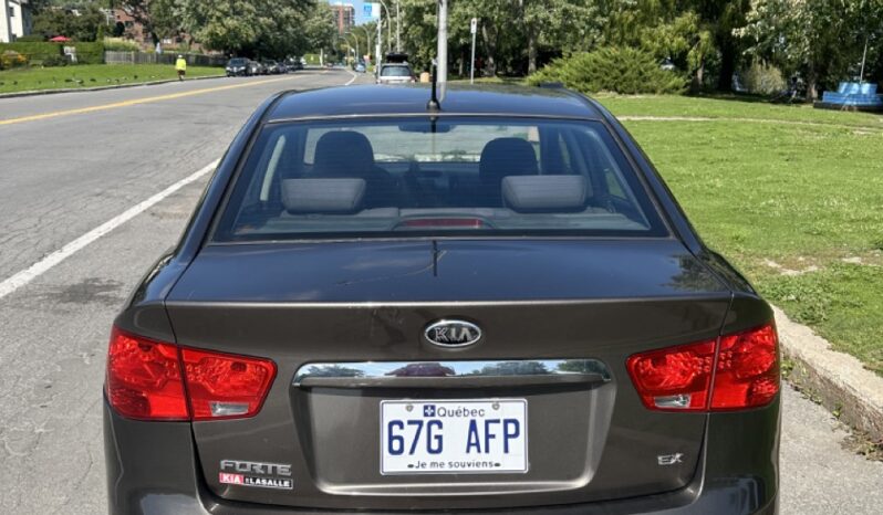 2013 Kia Forte EX full